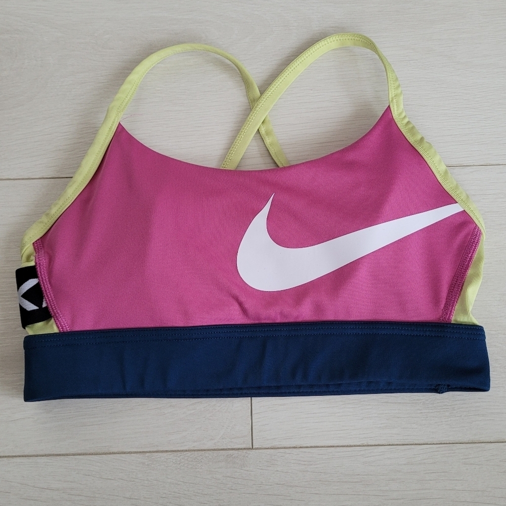 Nike Dri-Fit Colorful Sports Bra w Removable Inserts